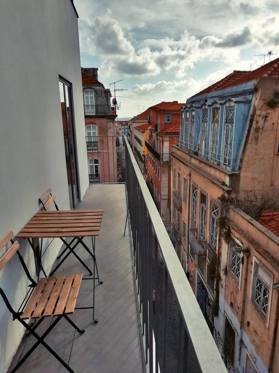 Hotel Romantique Raw Culture Lisbonne terrasse