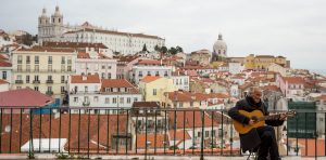 miradouro portas do sol Lisboa